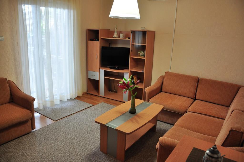 Comfort Apartments Бар Экстерьер фото