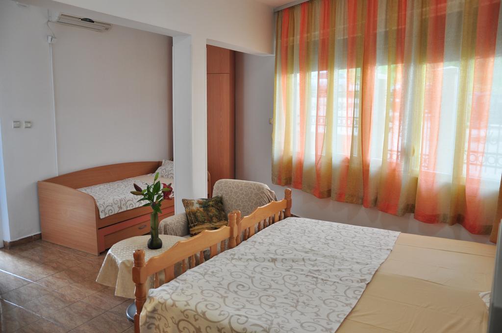 Comfort Apartments Бар Экстерьер фото